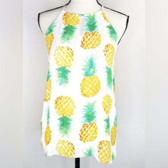 Finn and Grace- Tiki pineapple halter blouse - Picture 3 of 6